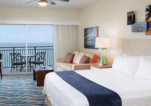 Marriott's BeachPlace Towers Studio-Walk to Tortuga Music Festival Event!