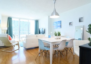 Modern & Spacious 1 Bedroom Bay View FREE Parking