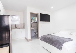 Modern Studio in Heart of Miami