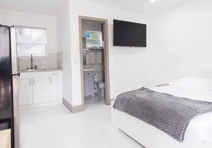 Modern Studio in Heart of Miami
