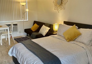 Oasis at Hollywood - Sleeps 4 - Unit 3