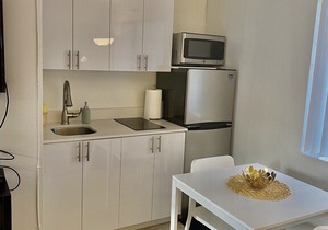 Oasis at Hollywood - Sleeps 4 - Unit 3