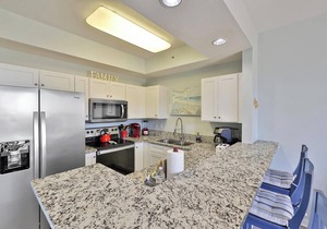 Ocean view condo, Lazy River & Beach, Destin West