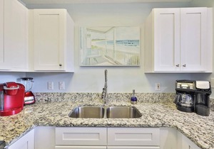 Ocean view condo, Lazy River & Beach, Destin West