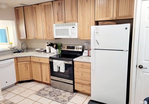 Oceanfront 2 Bedroom Townhouse Summerhouse 260