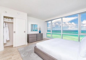 Oceanfront Private Condo at 1 Hotel & Homes -1019