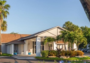 Orbit One Vacation Villas 2br suite, Saturday Check-In