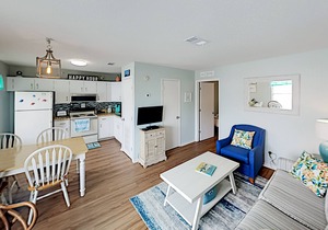 Paradise Isle | All-New Interior | Pool & Hot Tub | 2-Minute Walk to Beach
