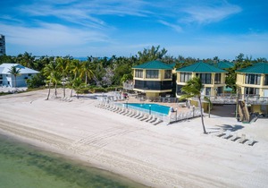 PB, Beach, Pool, Tennis, Hot Tub, family friendly, arrive any day
