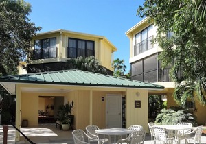 PB, Beach, Pool, Tennis, Hot Tub, family friendly, arrive any day