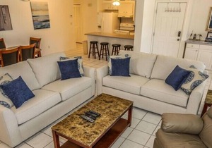 Peaceful home in quiet neighborhood, close to beach + town