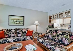 Pelican Cove 5 - Anna Maria Island - Condo 2 Bedroom/2 Bath beach side,.