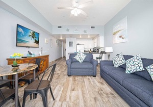 Penthouse 1 BR Villa Direct Oceanfront Wyndham Ocean Walk Resort Daytona Beach | 1910