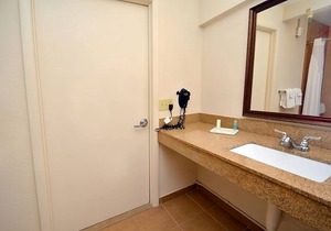 Perfect Family Getaway! 2 Gorgeous Units, Pool, Close to SeaWorld Orlando