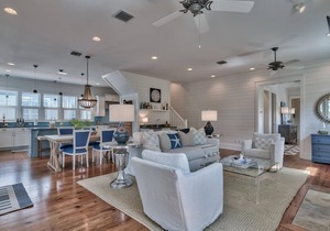 Pet Friendly Designer Home with Private Pool, Golf Cart and Bikes