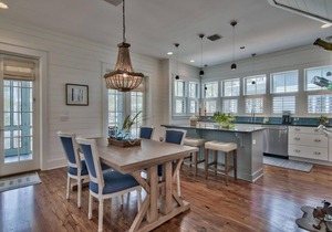 Pet Friendly Designer Home with Private Pool, Golf Cart and Bikes