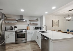 Pet Friendly | Remodeled Beachwood Condo | Pool/Pond/Golf Course View | Beach Across the Street