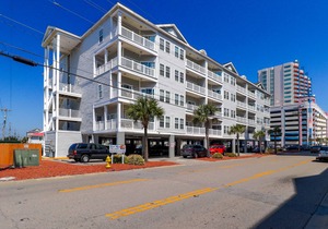 Pier Watch Villas 305