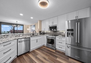 Pine Cove #101 is a 3/2 beachfront Sanibel vacation rental condo