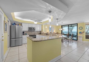 Pine Cove#304 is a 3/2 beachfront Sanibel vacation rental condo