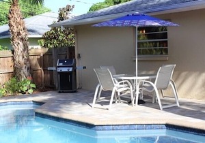 Private Luxury Pool, Morning Coffee On The Front Porch, Easy Walk To The Beach