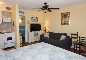 Redington Surf Resort 03 Studio