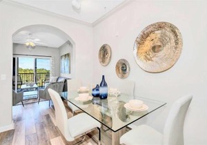 Refreshing 3BR Apartment Near Disney - Pool and Hot Tub!