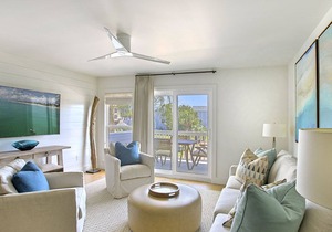 Sea Haunts 7A - Luxury 30A Townhome, Gulf View, Shared Pool & Hot Tub, Wifi!