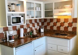 Sea Shells Beach Club #115 Apartment