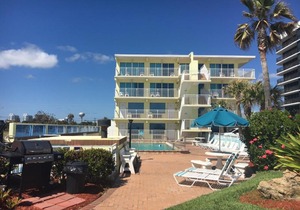 Sea Shells Beach Club #110 Apartment