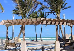 Seabreeze Beachside Studios By Valgal