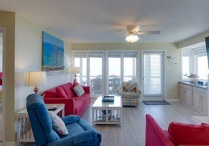 Sealoft 104 | Beachfront