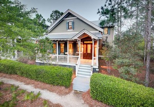'Serendipity' Beautiful 3BR Cottage Sleeps 8 *Close to Lazy River/Pool at Camp WaterColor*