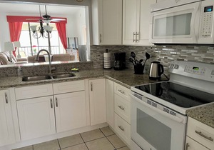 Shorewalk MM condo 2 Bedroom/2 Bath-near Beaches, IMG, Pool, Tennis, Pickleball
