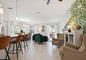 Sleeps 12 - 5 bed/4 bath Townhome
