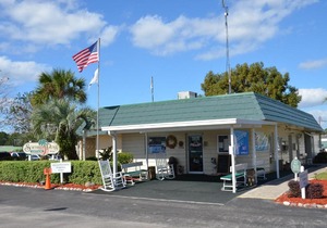 Southern Palms Park Model 9