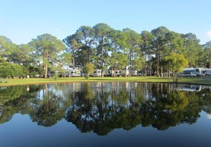 Southern Palms Park Model 12