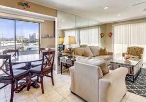 SPC 2136 - Upstairs 2 BR - Beachside - Sleeps 6 by RedAwning