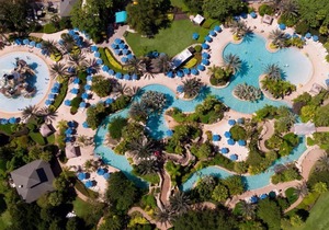 Splendid Rates! 1 Perfect 2BR, Kitchen, Restaurants, Water Park