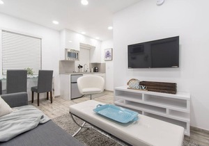 Stylish 1BR Walk to the Beach #1