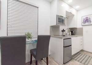 Stylish 1BR Walk to the Beach #1
