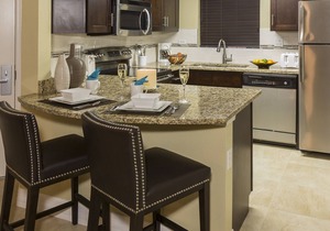 Summer Bay Resort 2br suite, Saturday check-in