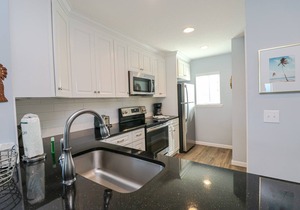 Summer House 168-Fully Renovated OCEANFRONT Townhouse