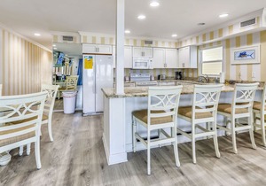 Sunset Villas 1 Amazing pool|Beachfront|BBQ|2 balconies-only 4 condos!