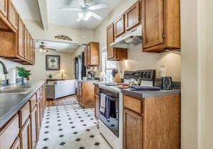 Sweet on Strong Street - Unit A