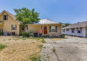Sweet on Strong Street - Unit A