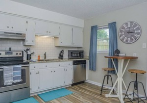 Townhomes Near the Bay - #6