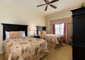 Ultimate Family Getaway! Shuttle to Disney! 7 Restaurants, Water Park