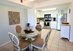 Updated, Ground Floor, STEPS from the Beach, Pool, Boat Ramp and Fishing Pier on