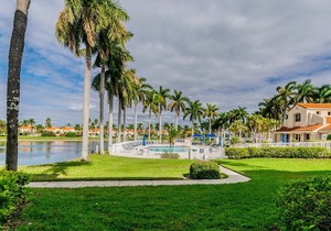Vista Verde W Escape the 'Ordinary' on Isla del Sol
